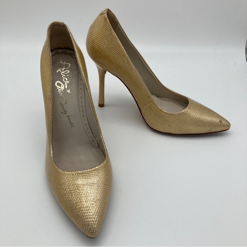 Alice + Olivia Gold Scales Textured Pointed Toe Stiletto Heels